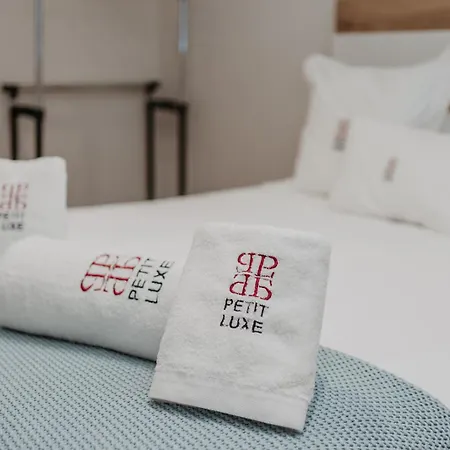 Petit Luxe Pineda * Pineda de Mar