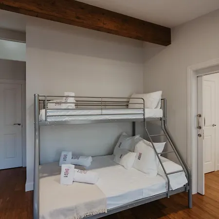 Petit Luxe Pineda Holiday home *