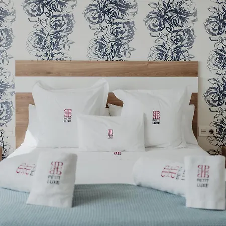 Petit Luxe Pineda * Pineda de Mar