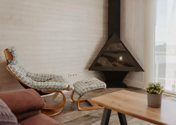 Petit Luxe Pineda *